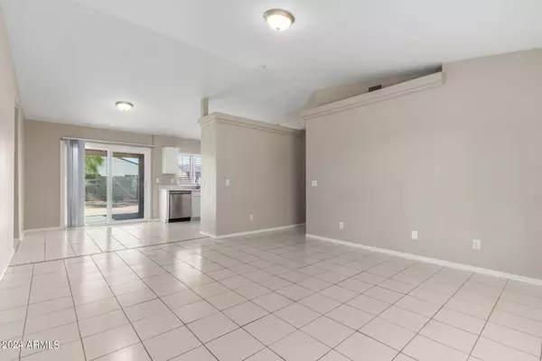 9382 W CORONADO Drive, Arizona City, AZ 85123