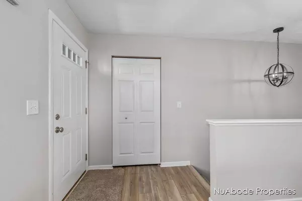 4755 Southbury SE Court, Kentwood, MI 49512