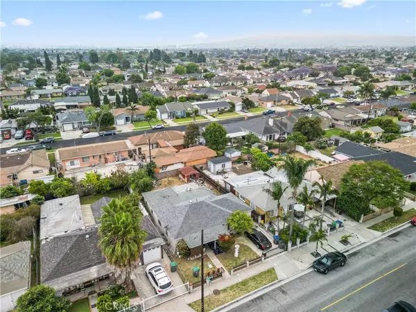 372 E 228th ST, Carson, CA 90745