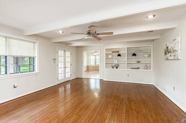 692 BROMLEY DR, Baton Rouge, LA 70808