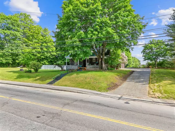 221 Main ST, Madison, ME 04950