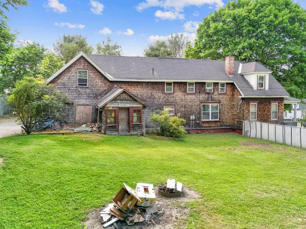 221 Main ST, Madison, ME 04950