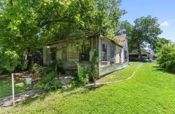 2807 S Denley Drive, Dallas, TX 75216