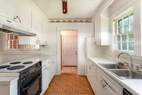 1915 Old Murfreesboro Pike, Nashville, TN 37217