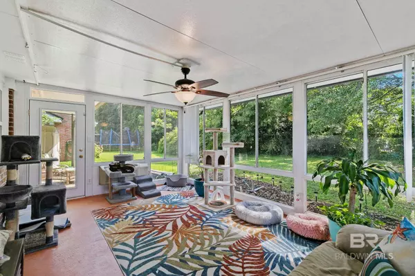 23 Hoffren Drive, Fairhope, AL 36532