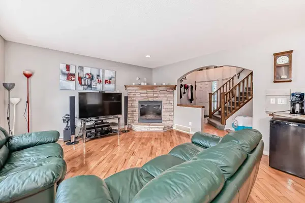 559 Auburn Bay HTS SE, Calgary, AB T3M 1L1