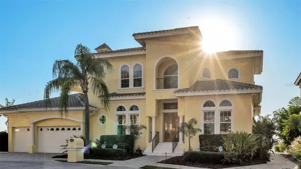 4104 CAUSEWAY VISTA DR, Tampa, FL 33615