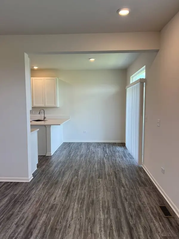 15024 W Quincy Circle, Manhattan, IL 60442