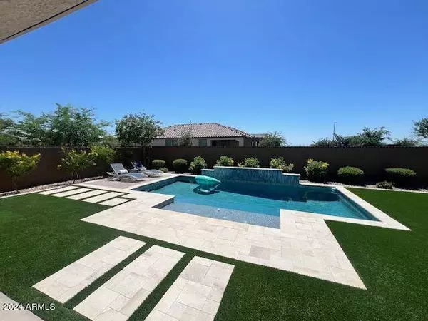 6618 S TANINA Street, Gilbert, AZ 85298