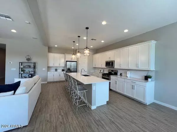 6618 S TANINA Street, Gilbert, AZ 85298