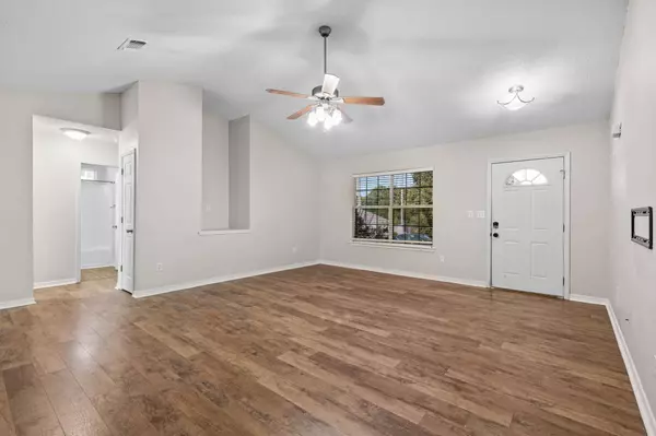 520 Hyde Park Drive, Crestview, FL 32539