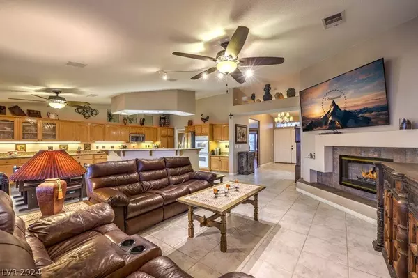 3801 Silver River Street, Las Vegas, NV 89130