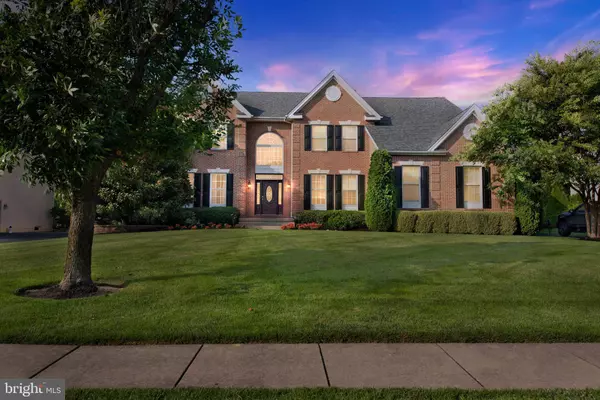 39 CASTLETON LA, Moorestown, NJ 08057