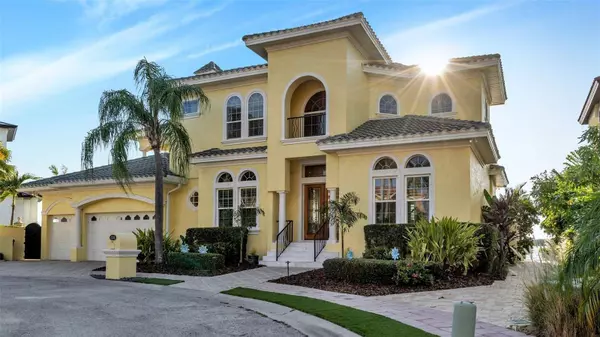 4104 CAUSEWAY VISTA DR, Tampa, FL 33615