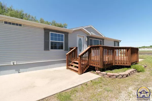 133 NW Reo ST, Topeka, KS 66617