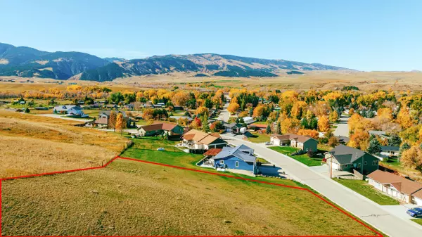 16 Black Mountain DR, Dayton, WY 82836