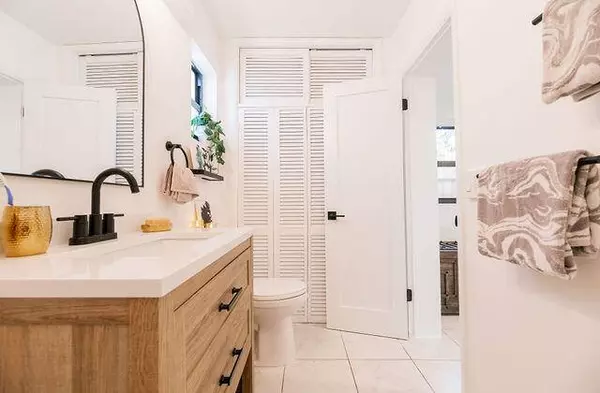 730 Green ST, West Palm Beach, FL 33405