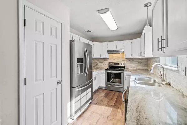 520 Hyde Park Drive, Crestview, FL 32539