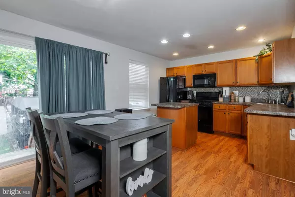 424 BROAD ST, Swedesboro, NJ 08085