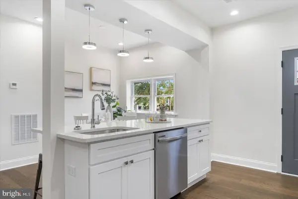 2403 CALVERTON HEIGHTS AVE, Baltimore, MD 21216