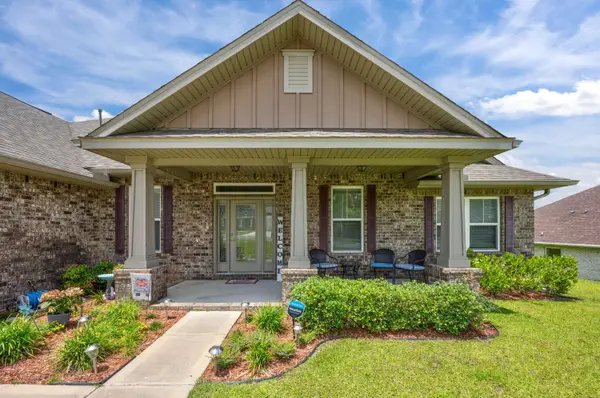 6085 Walk Along Way Way, Crestview, FL 32536