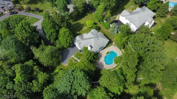 5 Manor Dr, Sparta Twp., NJ 07871