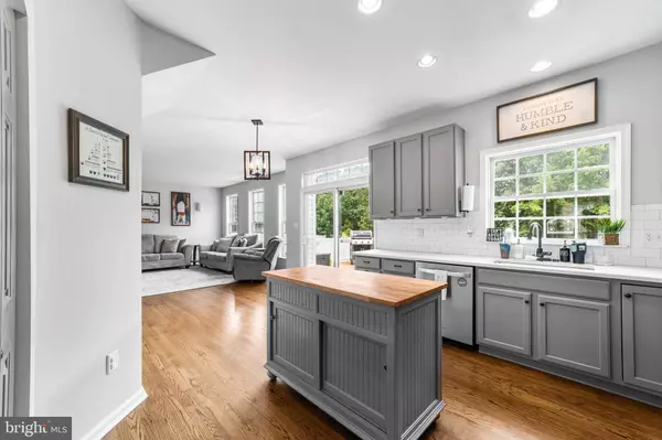 419 MONTANA TRL, Browns Mills, NJ 08015