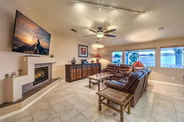 3801 Silver River Street, Las Vegas, NV 89130