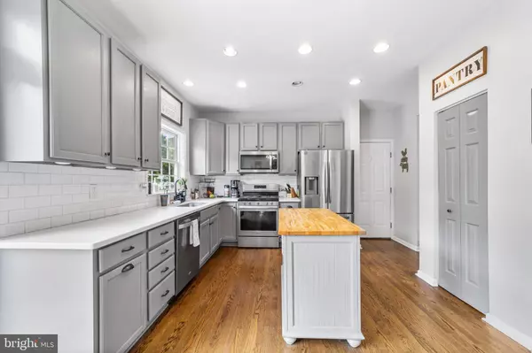 419 MONTANA TRL, Browns Mills, NJ 08015