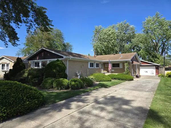 15211 Hamlin AVE, Midlothian, IL 60445