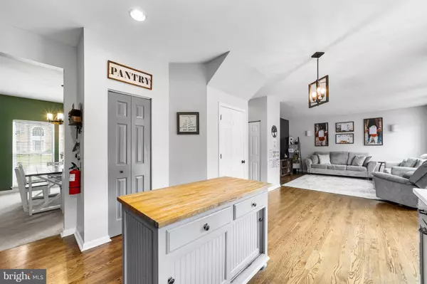 419 MONTANA TRL, Browns Mills, NJ 08015