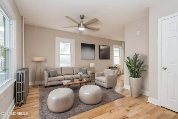 27 Bank Street, Red Bank, NJ 07701