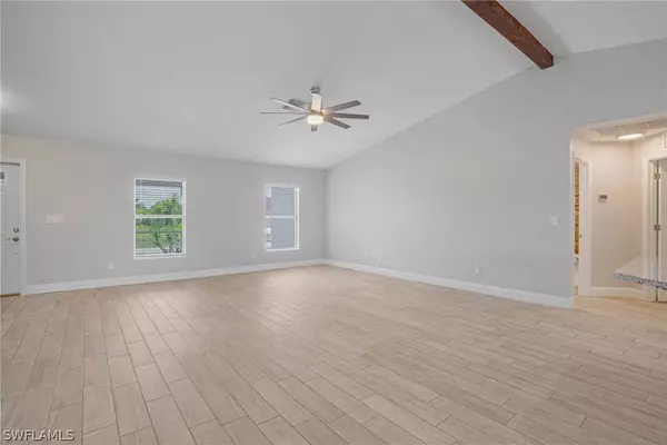 4216 30th ST SW, Lehigh Acres, FL 33976