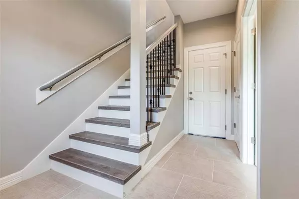 5262 Ella #300 A/B, Houston, TX 77018