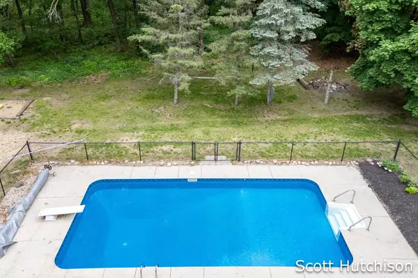 13163 Old 14 Mile NE Road, Greenville, MI 48838