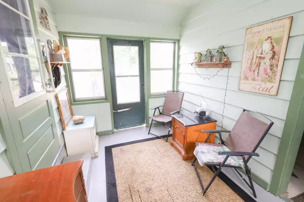 705 Ford AVE, Spring Valley, MN 55975