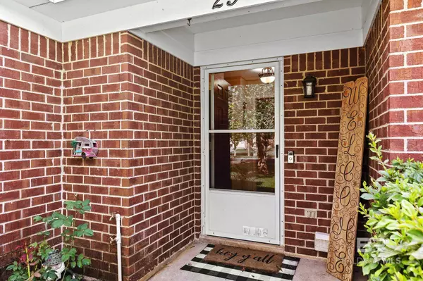 23 Hoffren Drive, Fairhope, AL 36532