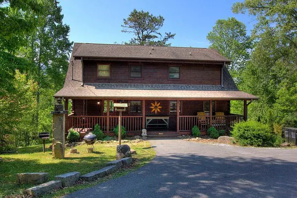 510 Houser RD, Gatlinburg, TN 37738