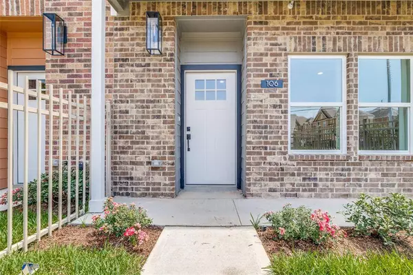 5262 Ella #300 A/B, Houston, TX 77018