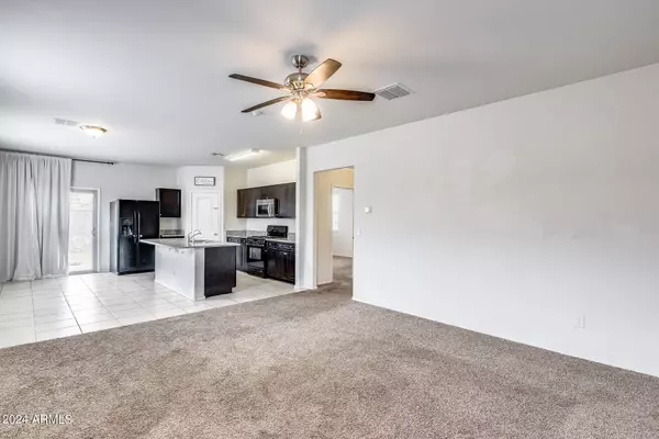 29923 W MITCHELL Avenue, Buckeye, AZ 85396