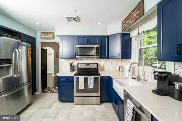 5019 MARVINE AVE, Drexel Hill, PA 19026