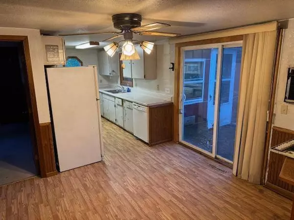 53307 Cloverdale RD, Sandstone, MN 55072