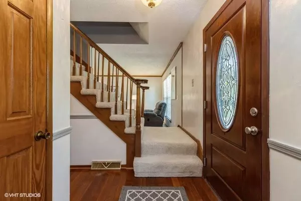 7607 Horton Avenue, Urbandale, IA 50322