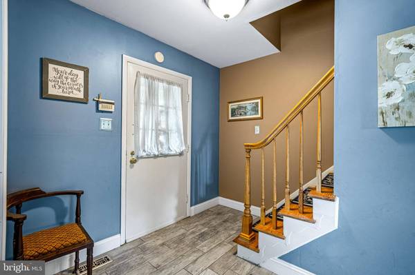 27 VILLA DR, Berlin, NJ 08009