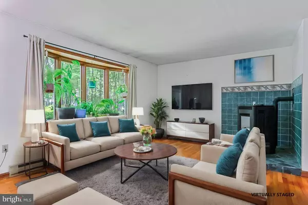 282 SQUIRRELWOOD CT, Effort, PA 18330