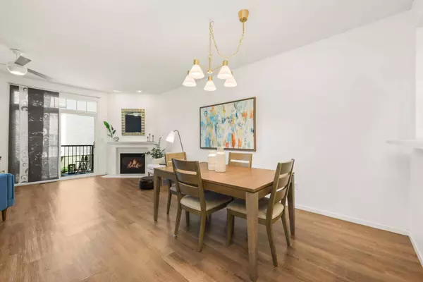 6748 158th ST W, Apple Valley, MN 55124