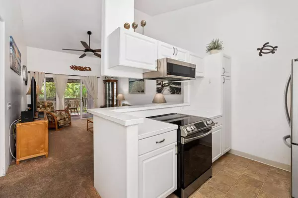 75-6081 ALII DR #T203, Kailua-Kona, HI 96740