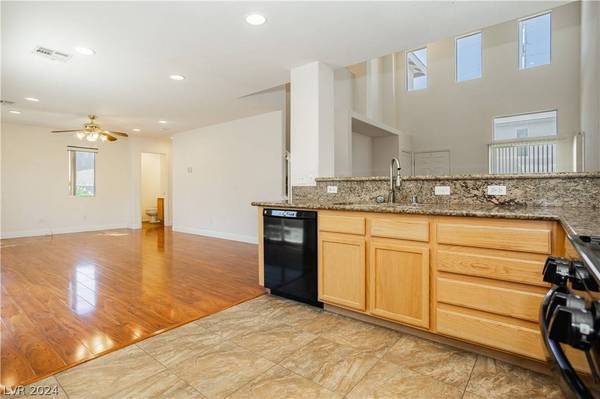 10374 Missouri Meadows Street, Las Vegas, NV 89183