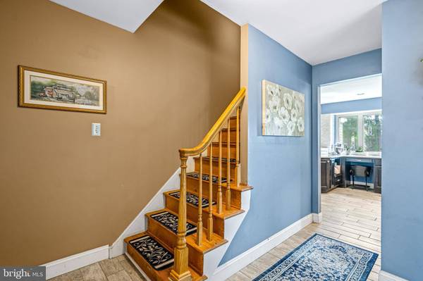 27 VILLA DR, Berlin, NJ 08009