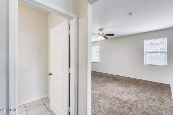 29923 W MITCHELL Avenue, Buckeye, AZ 85396